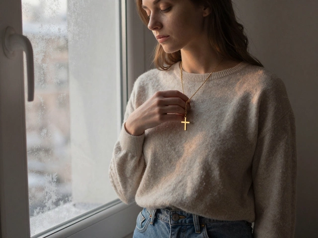 Почему женщине важно носить украшения: психологические, культурные и эстетические причины